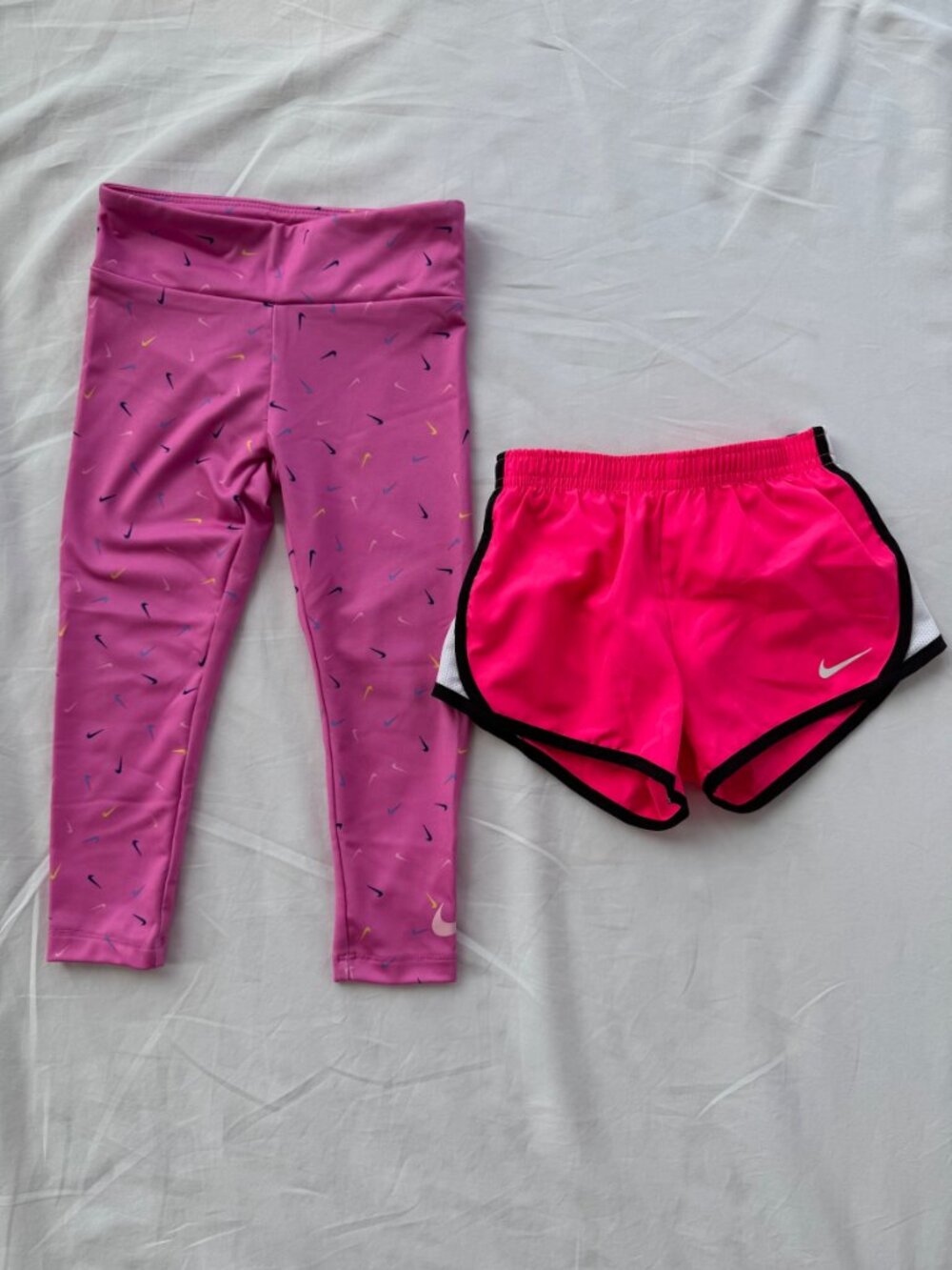 Nike Girls Size 4 Dri-FIT Pink Running Shorts Leggings Activewear Lot of 2